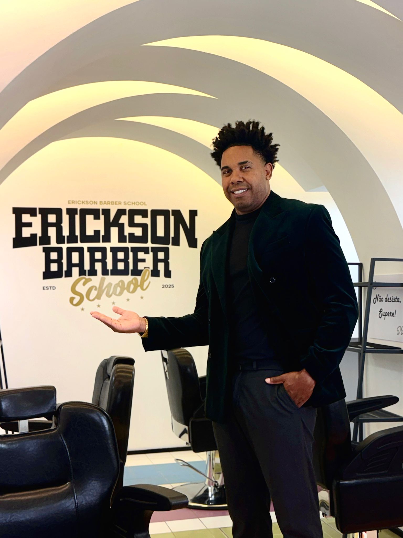 Marca Erickson School